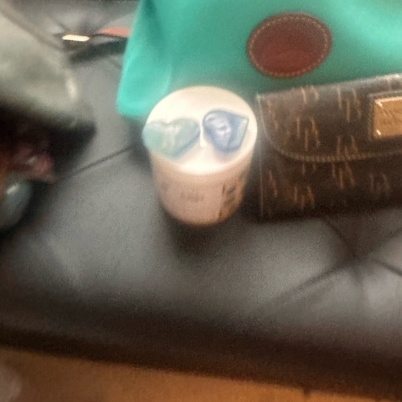 Dooney & Bourke mega bundle - Picture 3 of 16